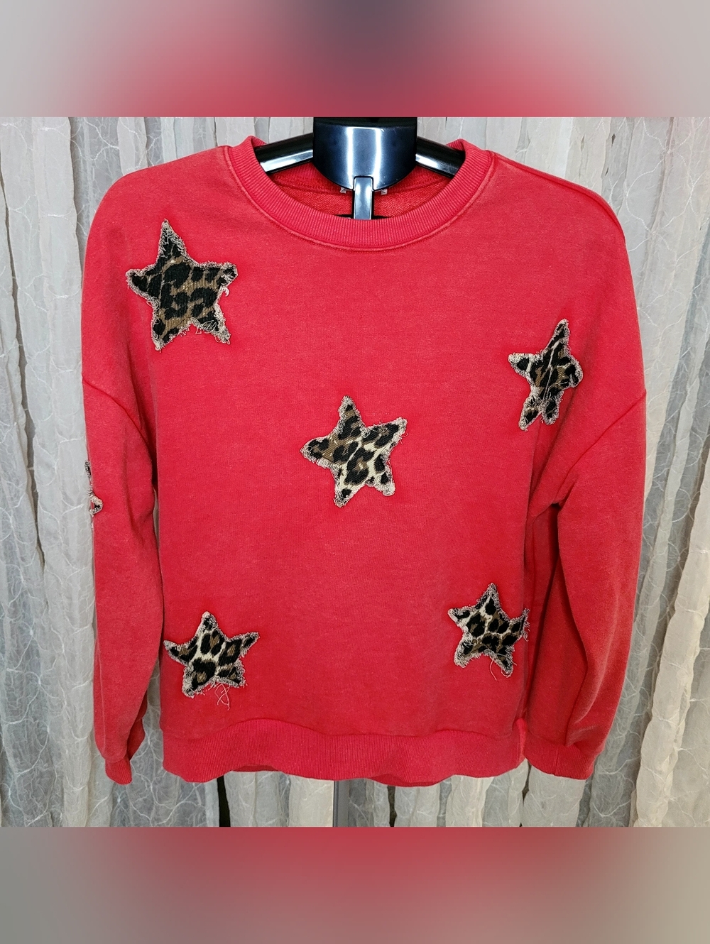 Oddi Red Leopard Star Patch French Terry Pullover Crew neck Sweatshirt Boutique